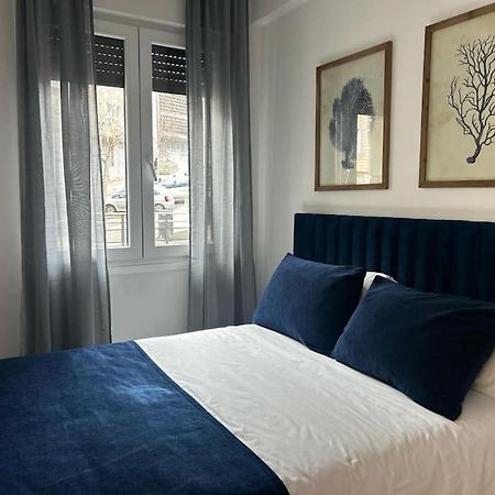 Piso Deluxe Con Balcon Cerca Del Casco Viejo Apartment Bilbao Bagian luar foto