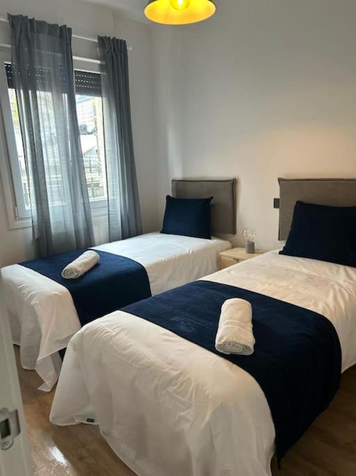 Piso Deluxe Con Balcon Cerca Del Casco Viejo Apartment Bilbao Bagian luar foto