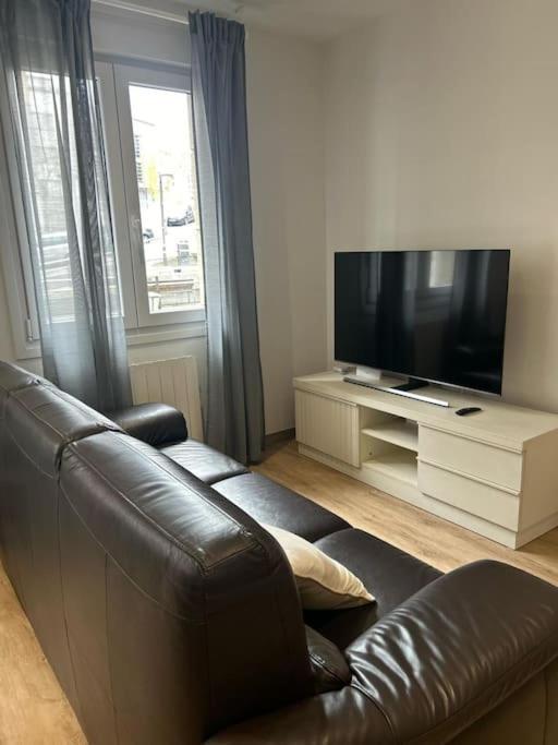 Piso Deluxe Con Balcon Cerca Del Casco Viejo Apartment Bilbao Bagian luar foto